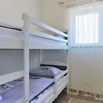 Ana * Горни-Карин